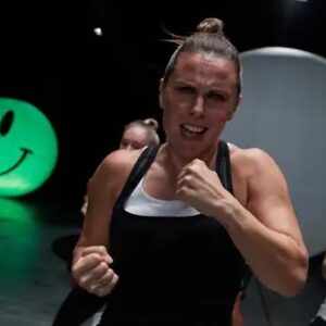 LES MILLS BODYCOMBAT 98 (30min)